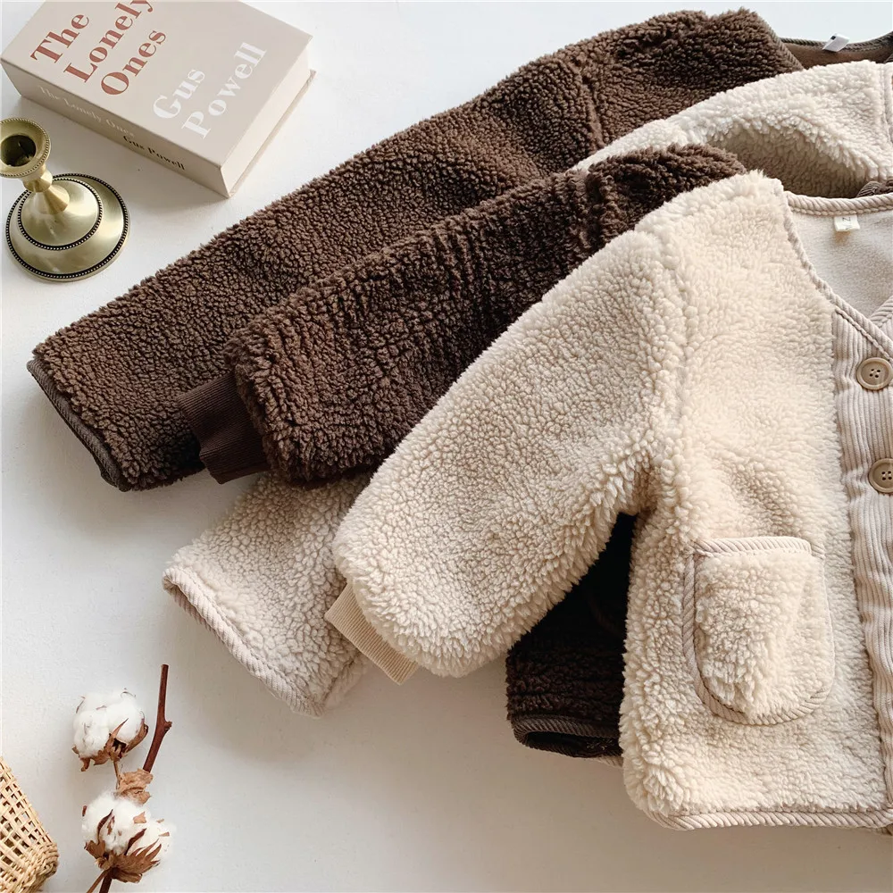 Шерстяной свитер утепленный зима 2022 корейская детская одежда детское пальто из овечьей шерсти хлопковое пальто