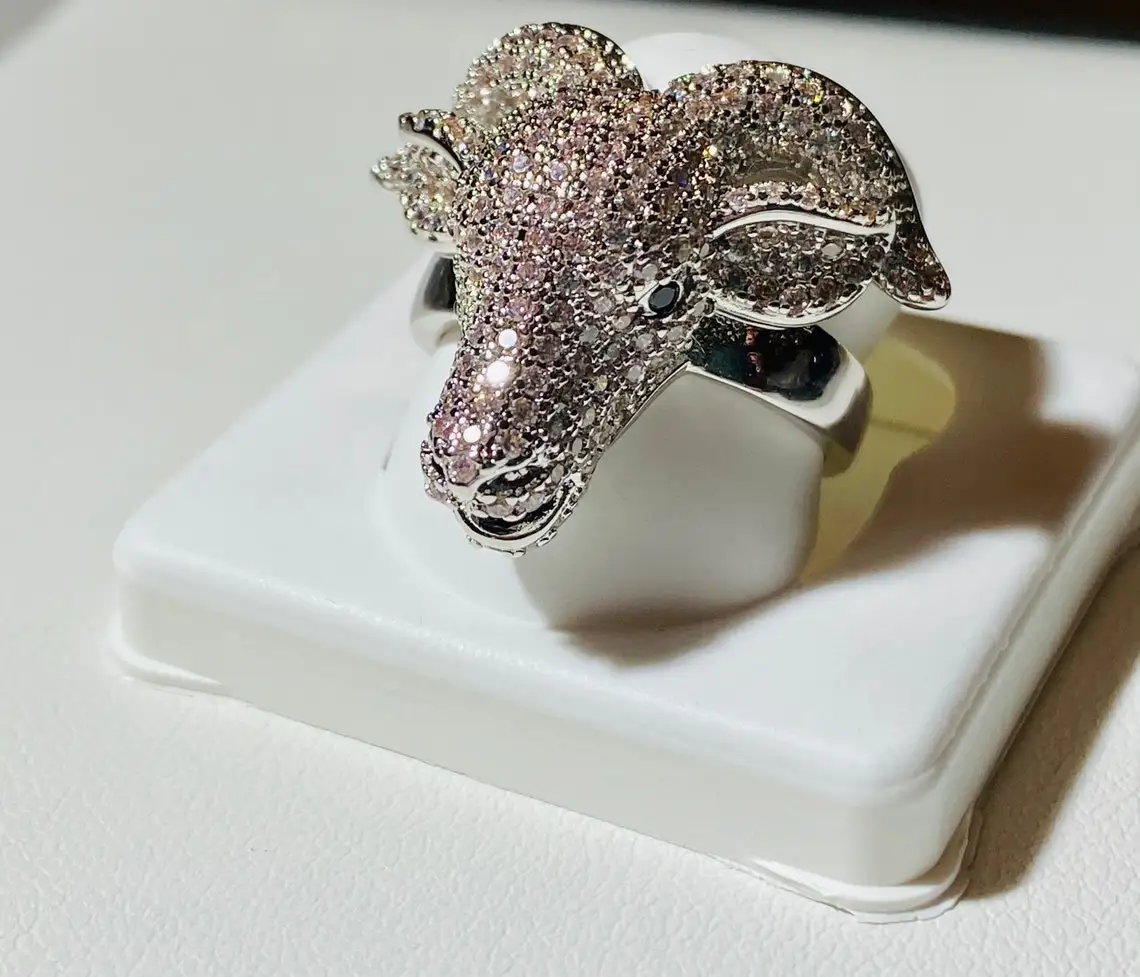 上質で快適 Design Head Sheep Jewelry Hop Hip Moissanite Ring Diamond アクセサリー