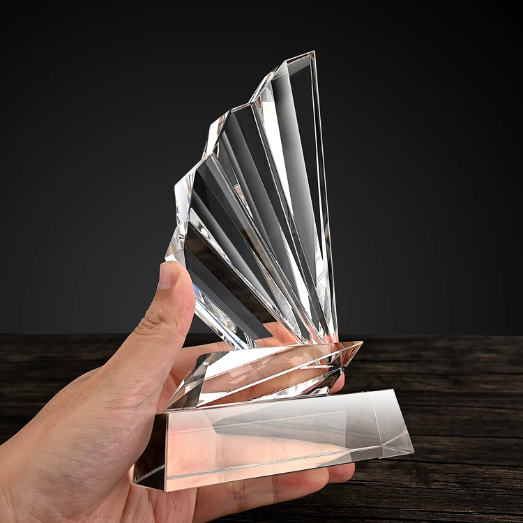 Shining customized Sailboat Shape crystal Trophy Crystal Award Crystal crafts Glass Awards Trophy Meeting Gift