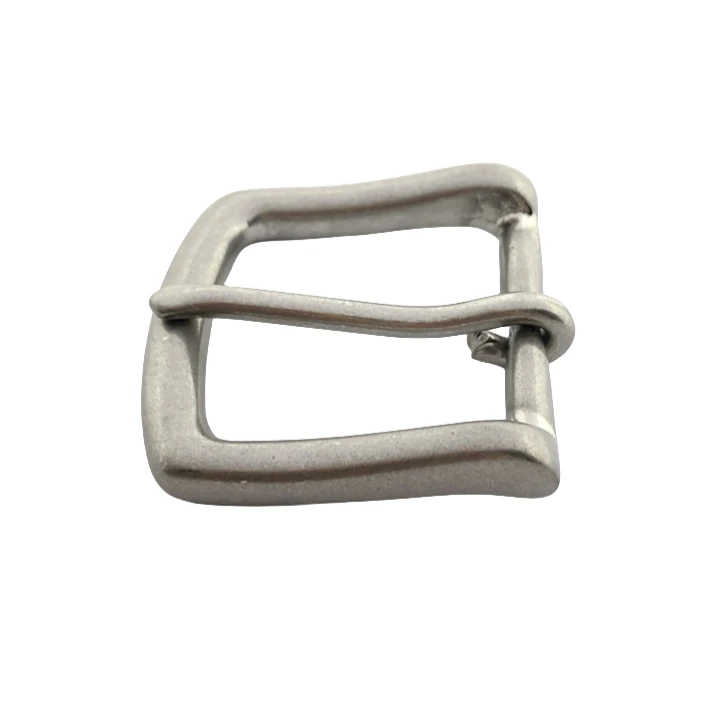 hiro　　　　　　　　　　　　　　【Ｖｉｎｔａｇｅ】トリプルピンバックル Triple prong belt - Etsy 日本
