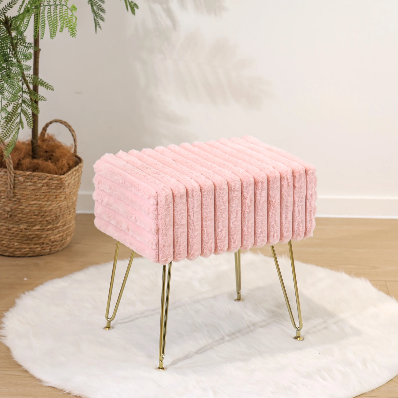 High Quality Faux Fur Ottoman Foot Stool for Living Room