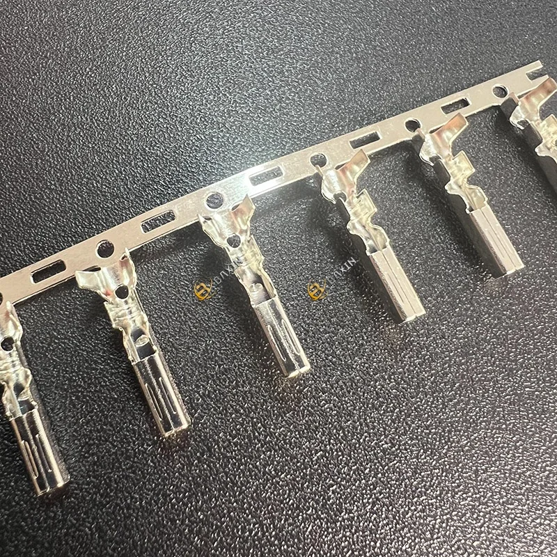 282110-1 DJ621-1.5A Female Auto HID Connector AMP Superseal 1.5