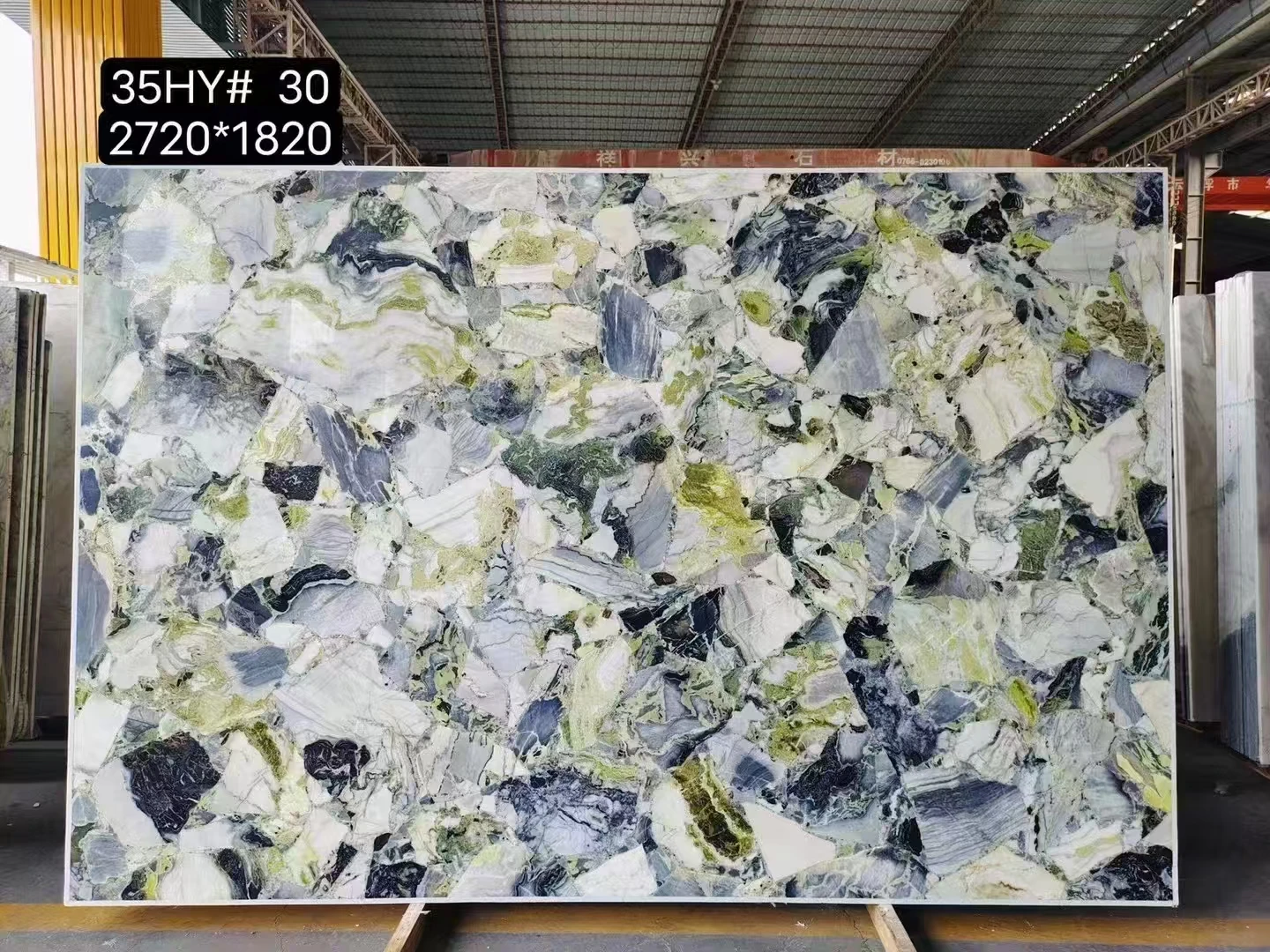 Translucent cold jadeite onyx slab rainforest green marble emerald green marble onyx for wall panel and table using