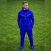 Azul