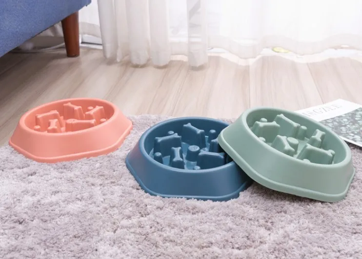 Wholesale Boneshaped Pet Anti Choke Slow Feeding Bowl Durable Pp Dog