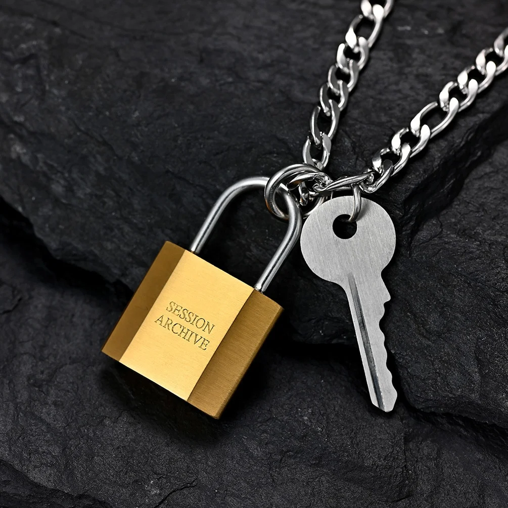Source Lock Necklace Pendant Custom Punk 18K Golden Jewelry