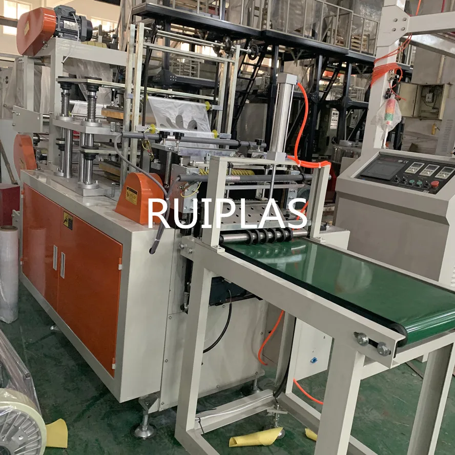 Ruiplas Semi Automatic Computer Control Disposable PE HDPE LDPE Plastic Glove Making Machine