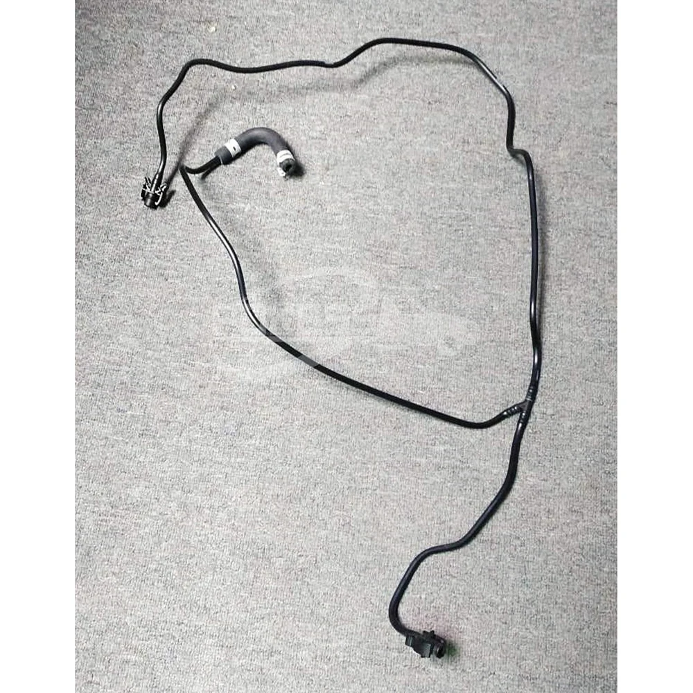 Overflow Water Hose F1F18C012DE F1F18C012DD Radiator Water Returning P... — 3