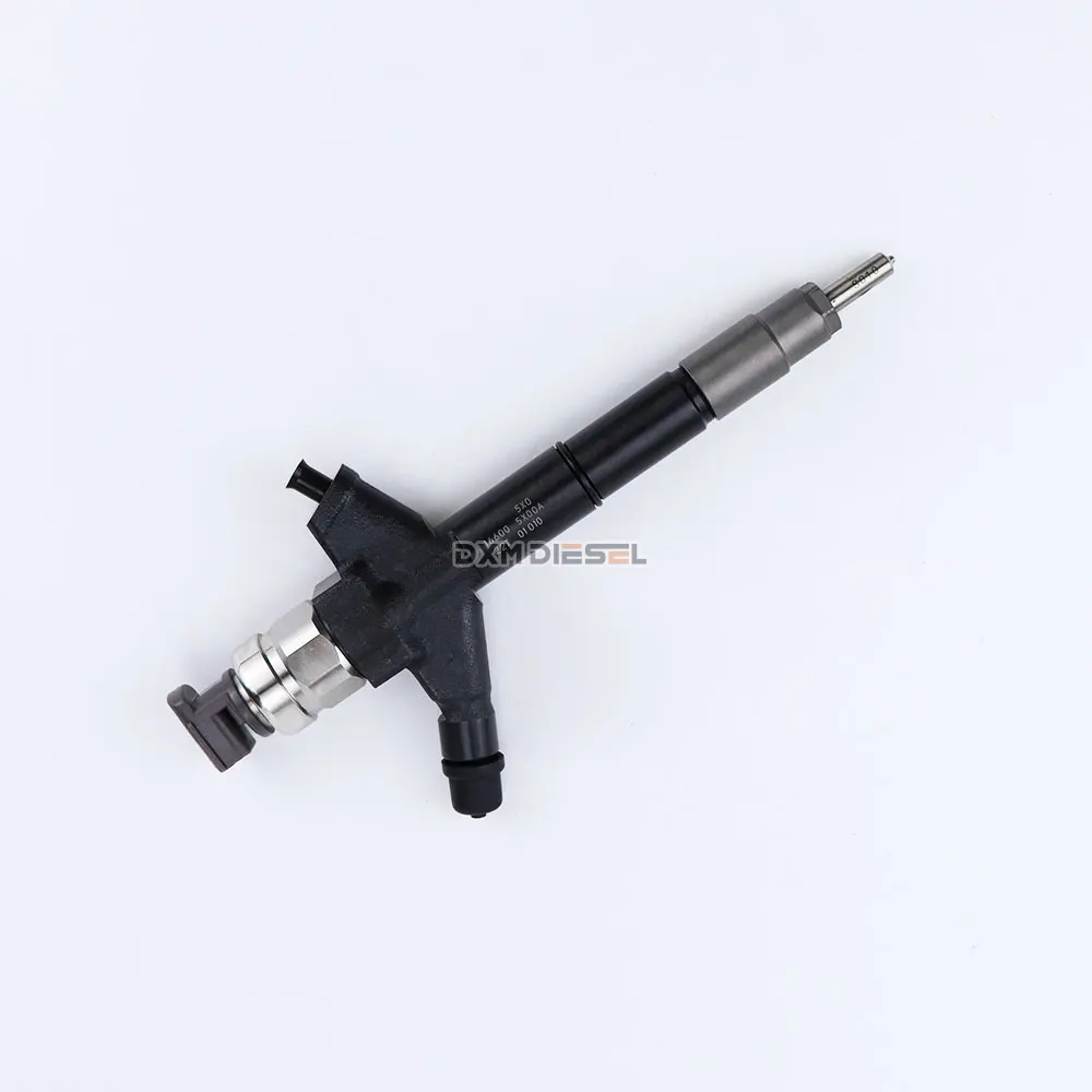 DXM Hot sale High quality Common Rail Diesel Fuel Injector 295050-0300 16600-5X00A