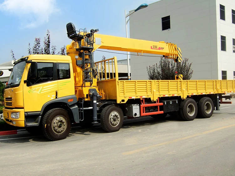 4 Ton 2 Tons Small Mobile Crane Truck Mounted Crane Manipulator Truck SQ4SK3Q