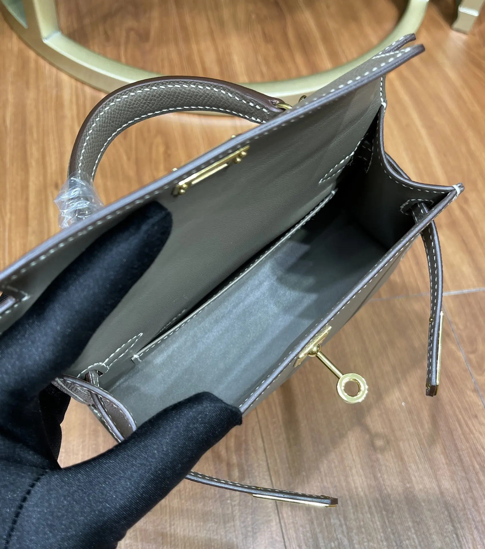 The Highest Quality Handmade Handbag Ladies Crossbody Bag Buy