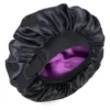 Noir violet foncé