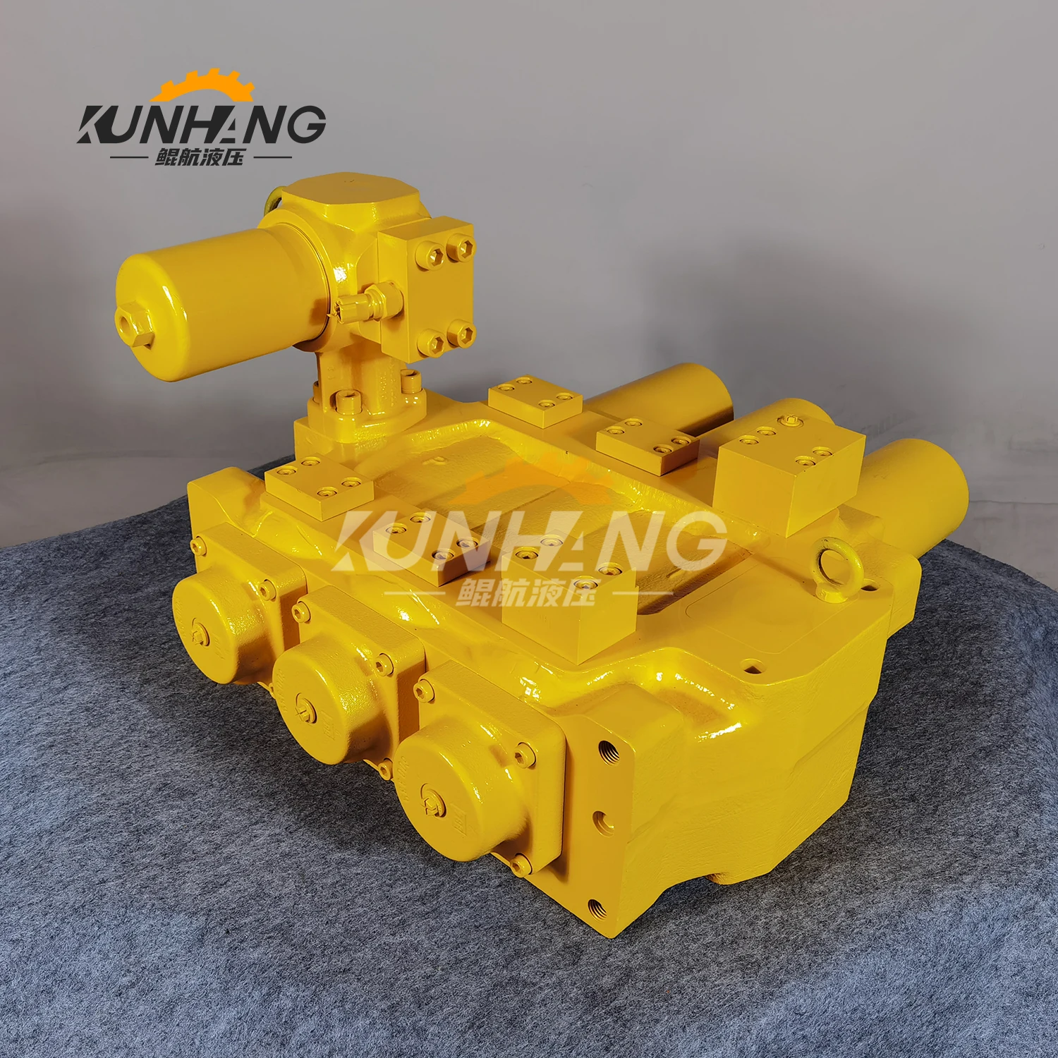 High Quality 90774240 65516840 Control Valve PC3000 PC4000-6 Main