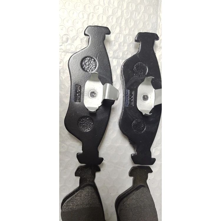 SQCS OEM 0024204020 0024206020 Brake Pad Set for Mercedes Sprinter W901 W902 W903 W463 with 12 Months Warranty