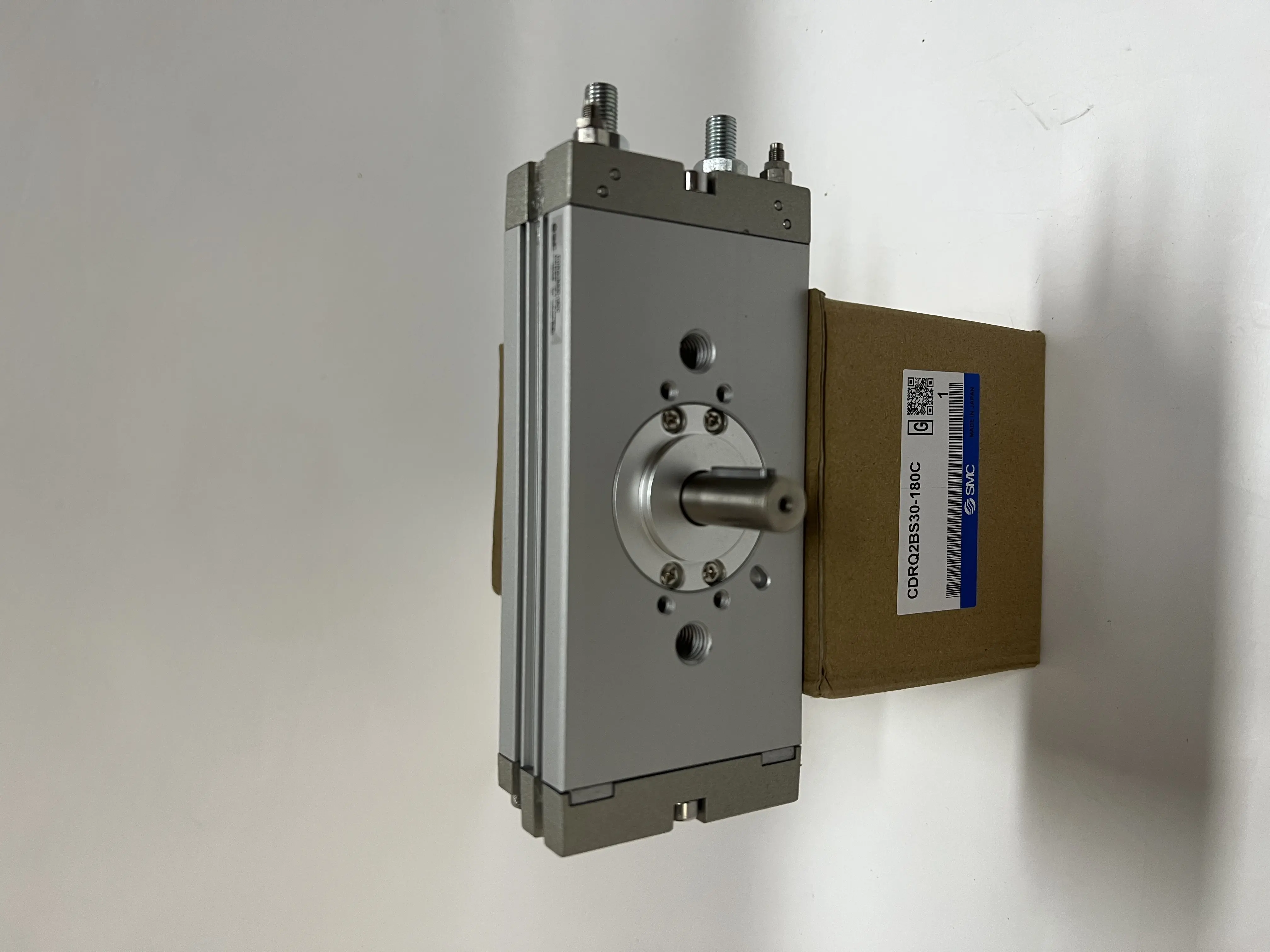 SMC Rotary Actuator CDRQ2BS30-180C SMC Rotary Actuator CDRQ2BS30-180C