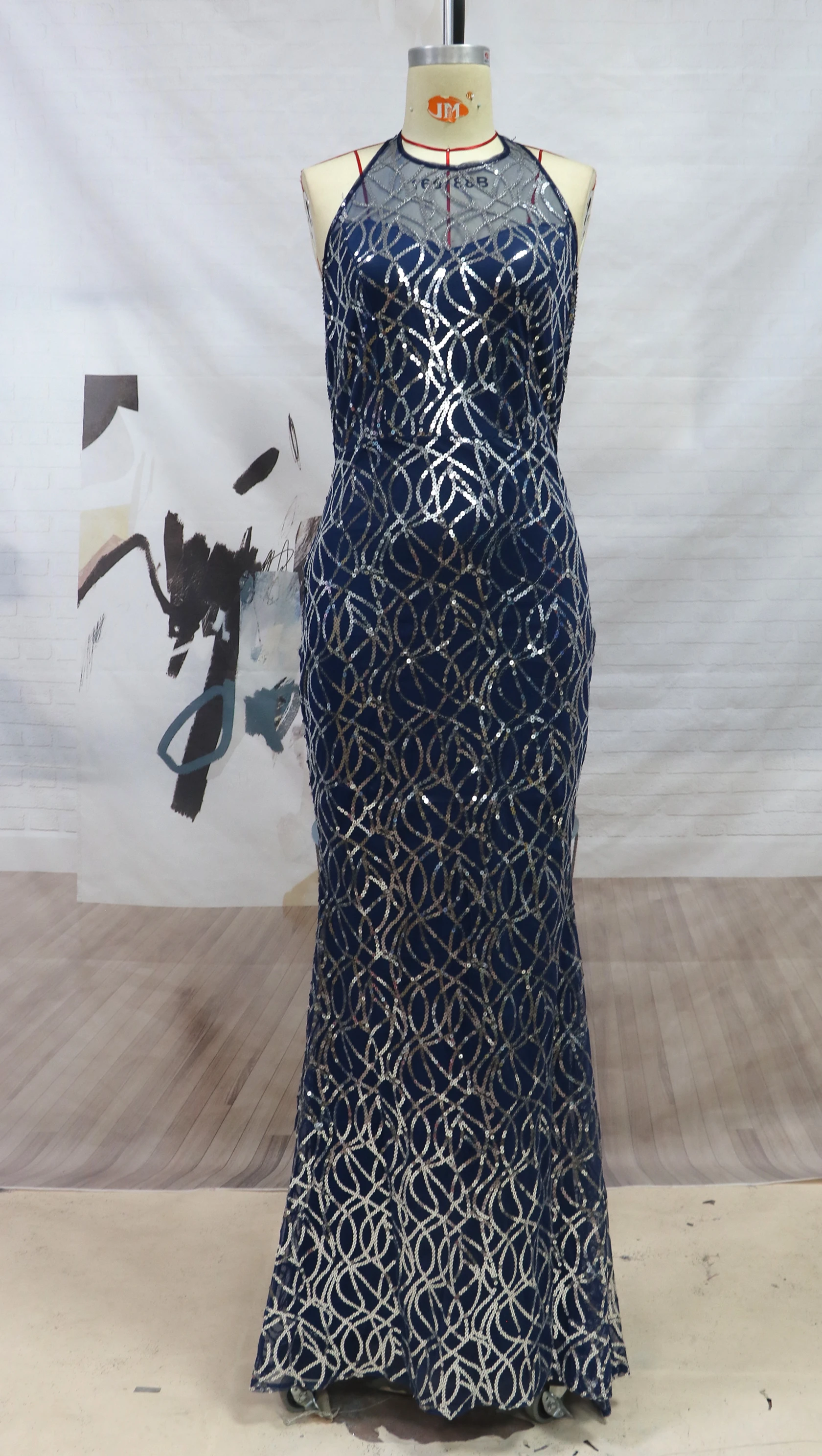 46w Fashionable Formal Evening Dress New Product Sleeveless Halterneck Slim  Fit Sheath Sequined Prom Dresses