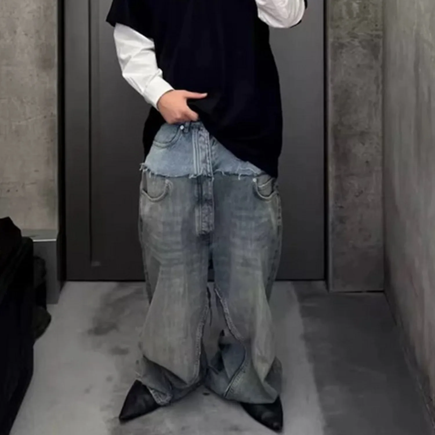 Jean déchiré unisexe à taille haute et jambes larges avec motif moustaches de chat pour hommes et femmes, en denim à deux couches et avec empiècements