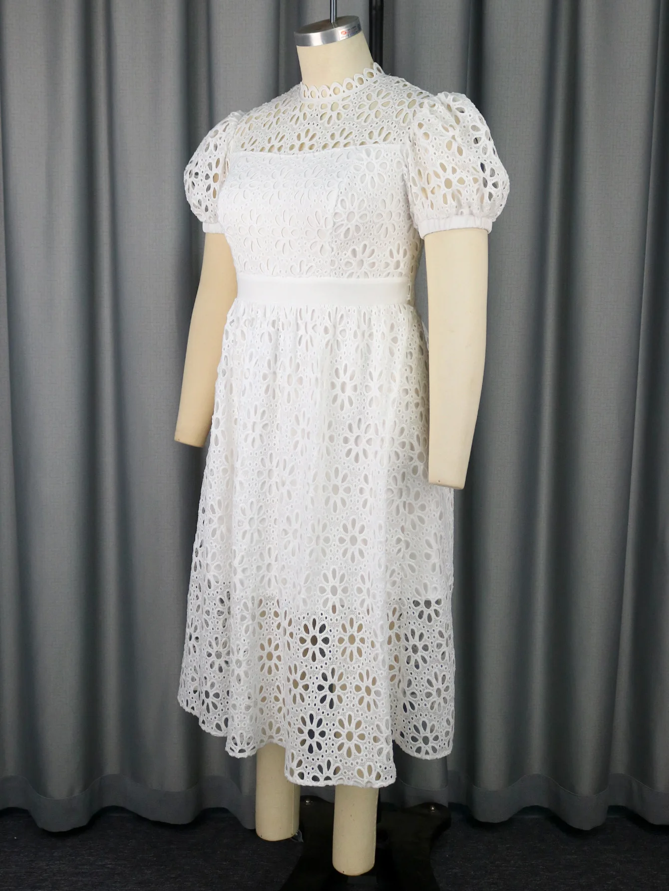 China Guangzhou Factory New Arrival Dress Bulk Clothes Short Dress for  Women White Casual Dresses