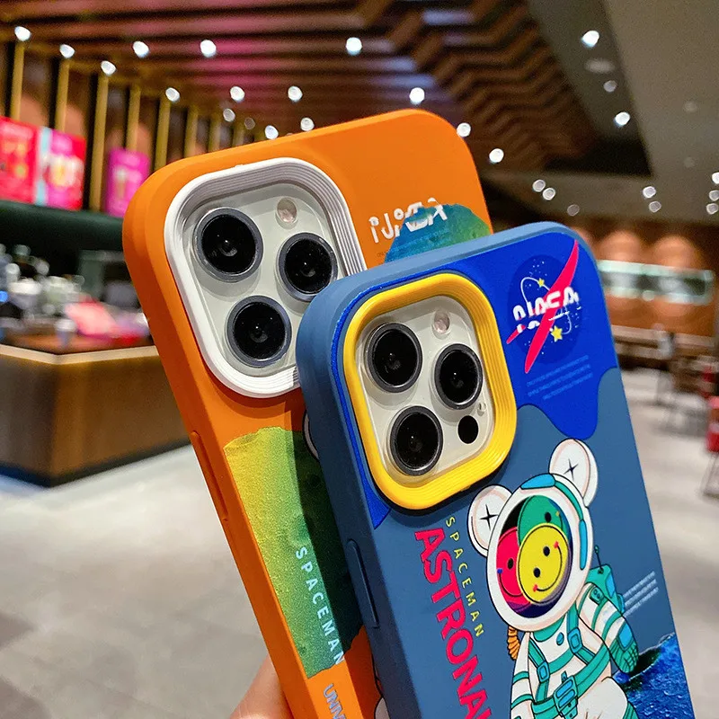 Cartoon Design Astronaut Mobile Phone Case For Iphone 14 13 Pro Max 12