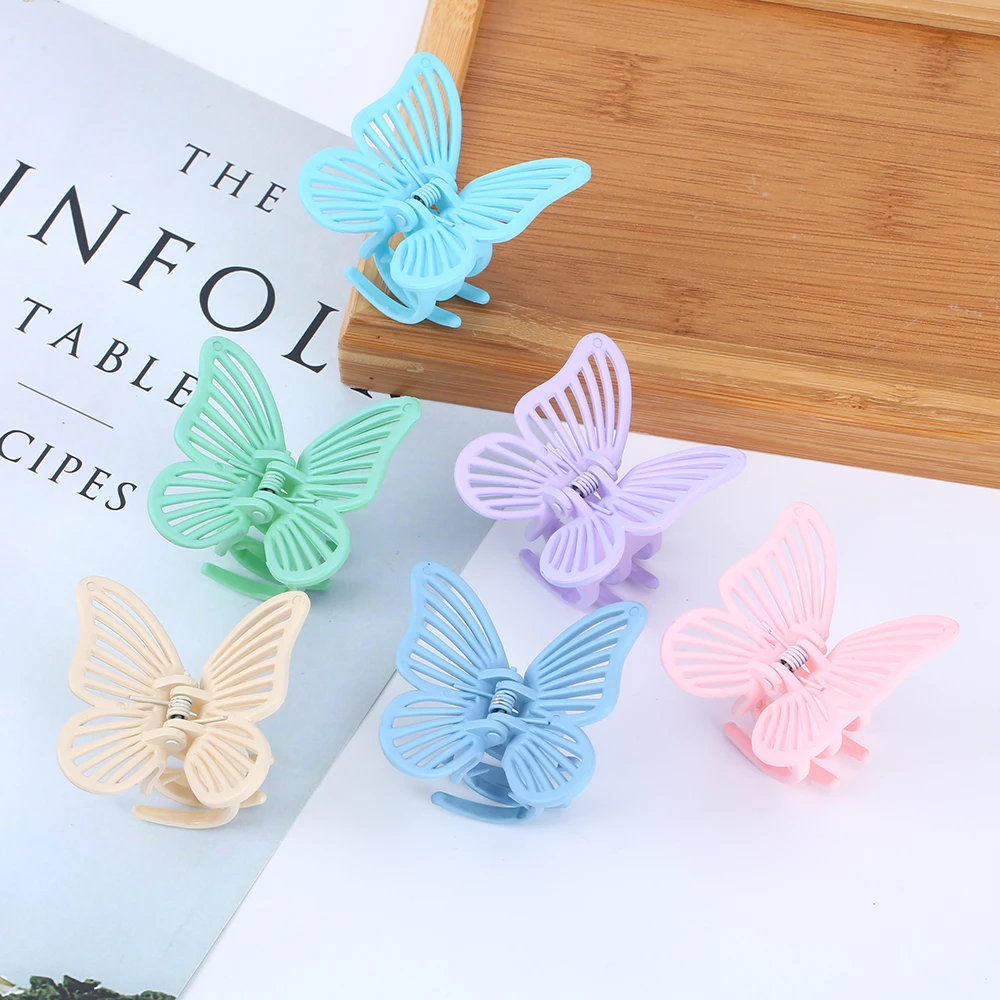 Оптовая продажа корейские дешевые аксессуары для волос летние красочные матовые цветные заколки с бабочкой большие на толстых
