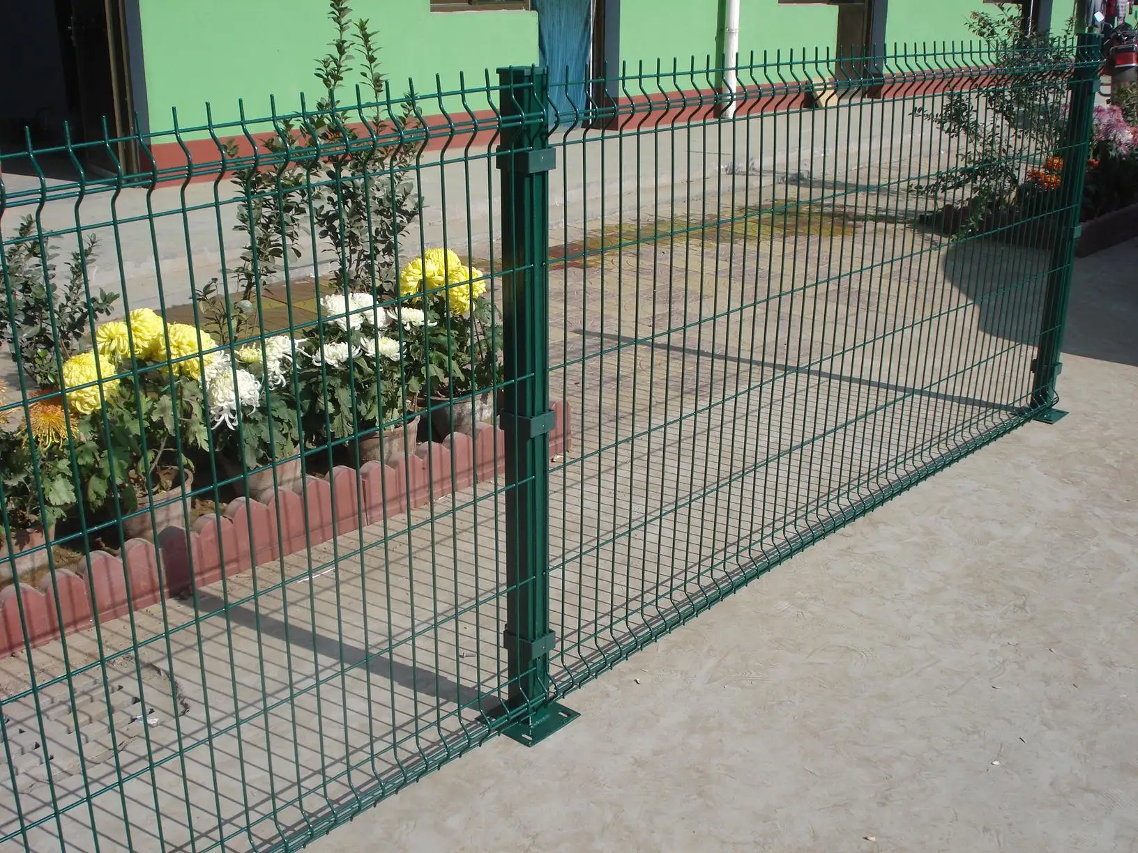 product 6 gauge galvanized welded curved 3d wire mesh fence razor barbed panels-15
