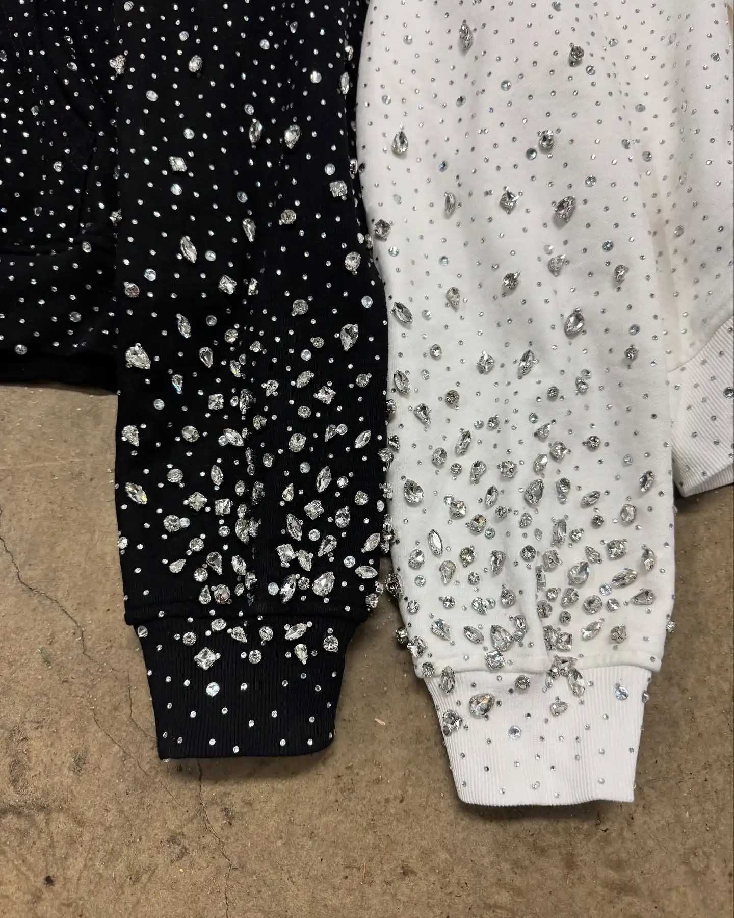 Custom Men's Street Clothing Essential Clothing Manufacturer Rhinestone Embroidered Hooded Jacket Garment Designer Hoodie gallery 4