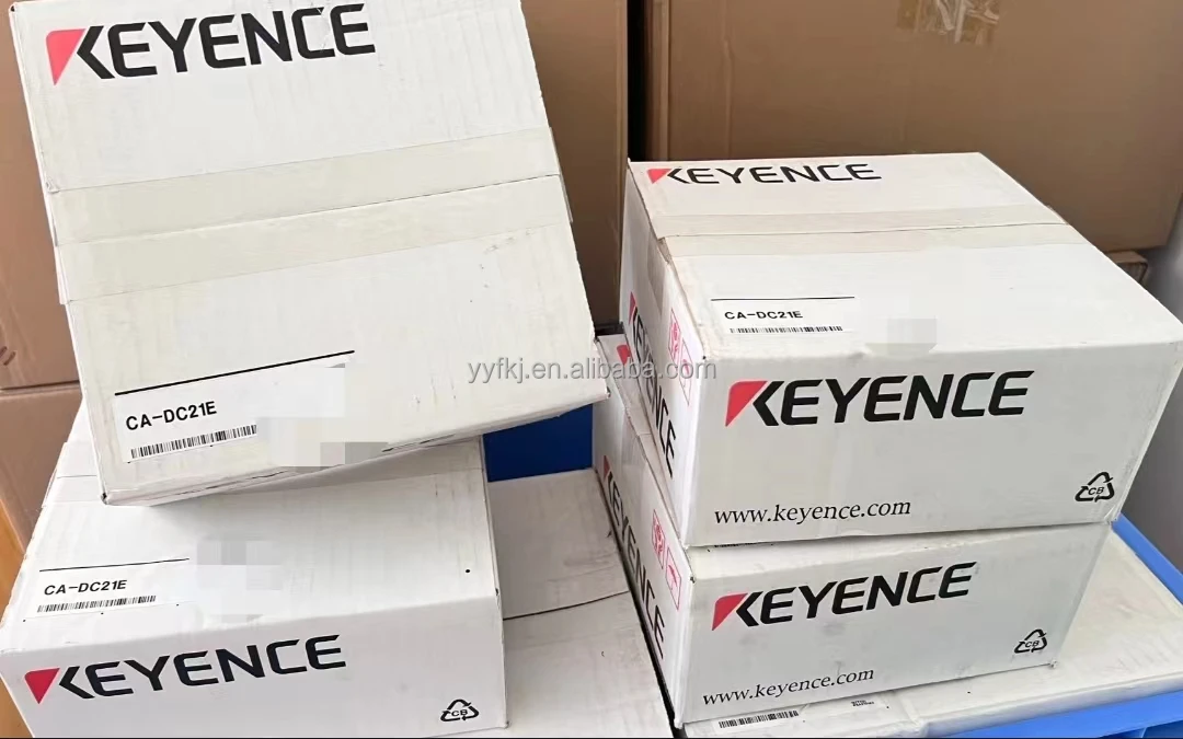 KEYENCE OP-88682 Control Cable - 5 M D-Sub 9-Pin Type