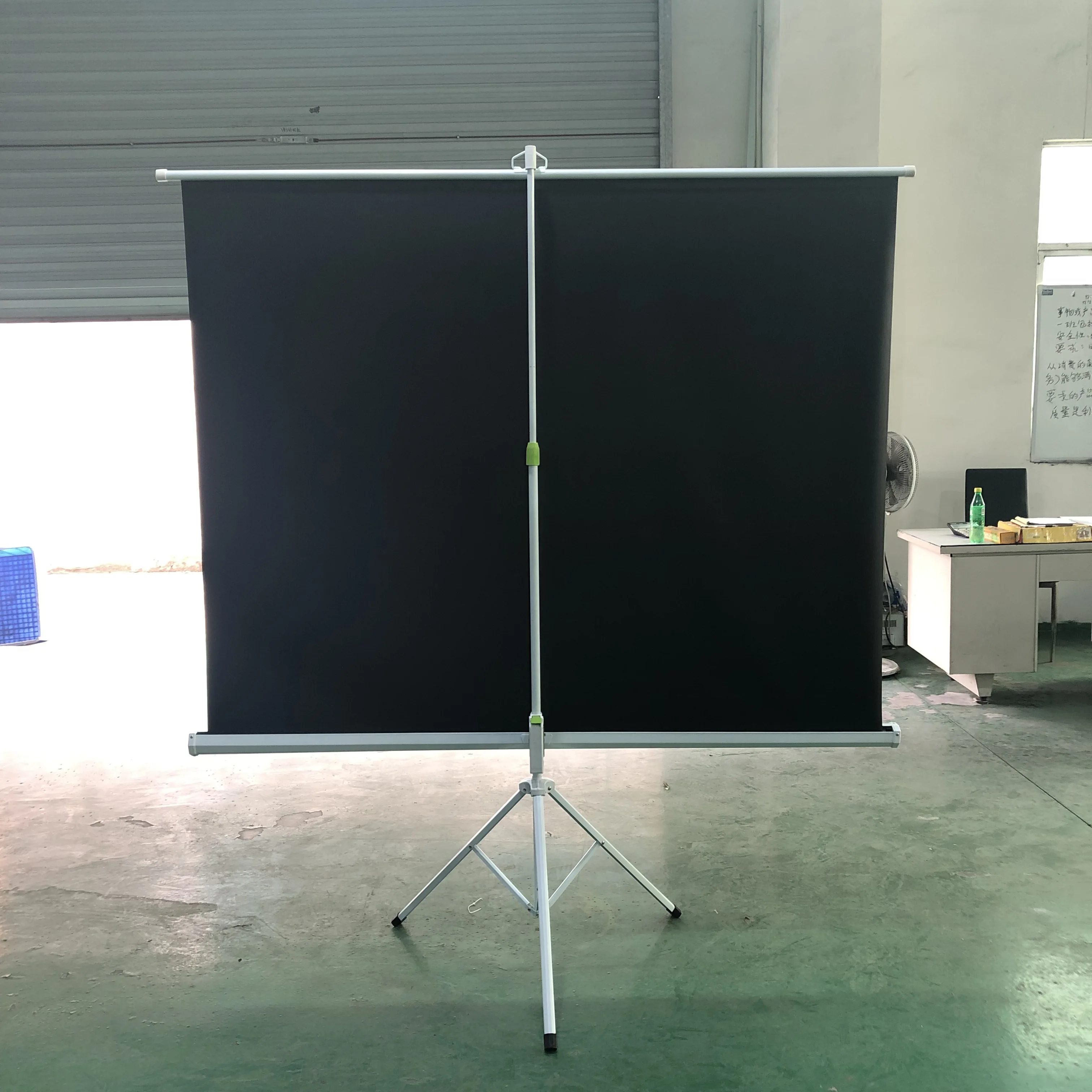 Mobile Tripod Stand Meeting Projection Screen Tripod Projector Screen