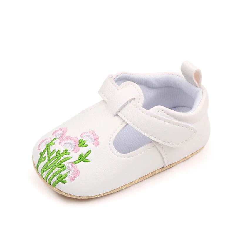 Spring and Autumn Baby Shoes Soft Soled Toddler Shoes for Girls 0-1 Year Old Baby Embroidered Princess Small Leather Shoes supplier