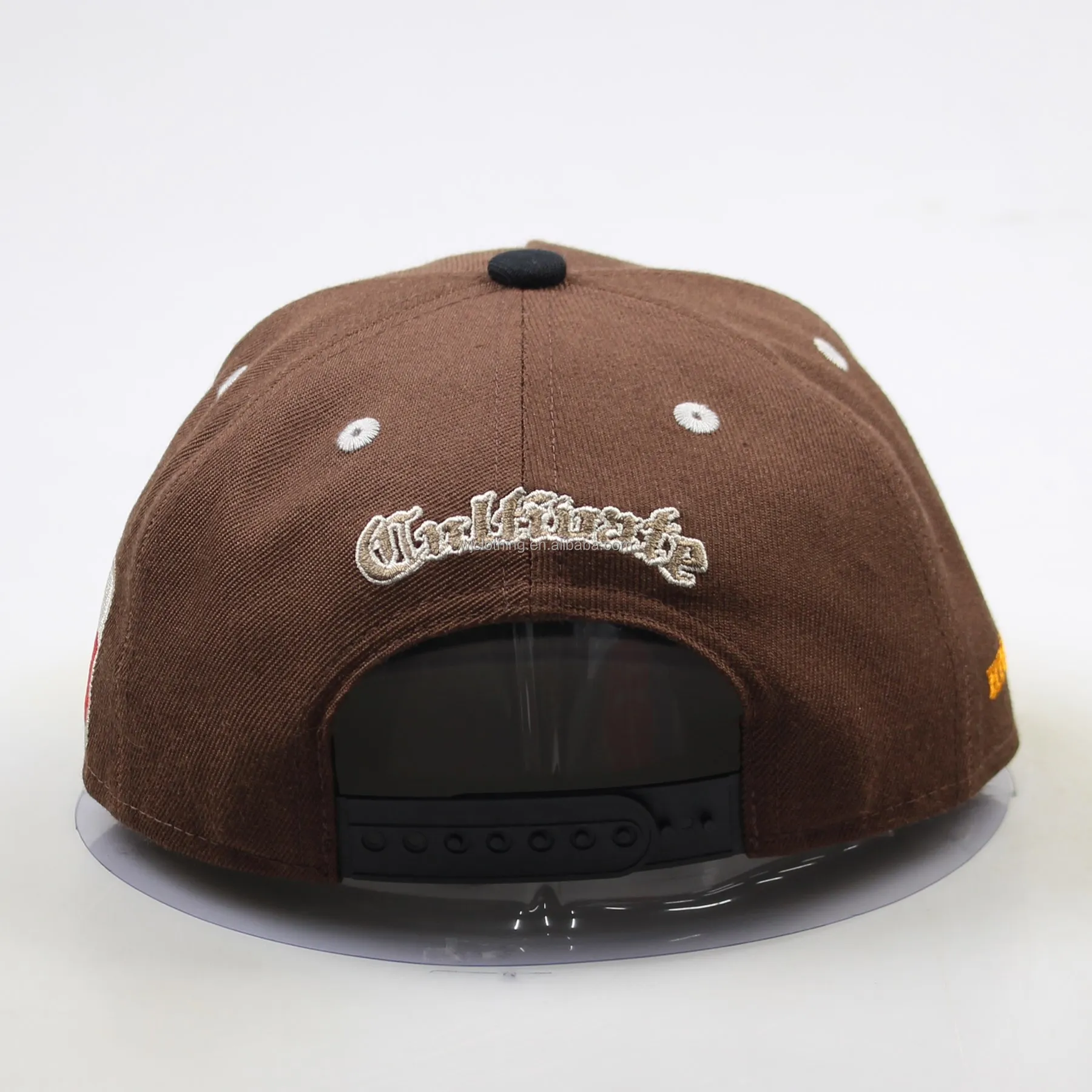 Customizable Two Tone Structured 5 Panel Snapback Hats Personalized ...