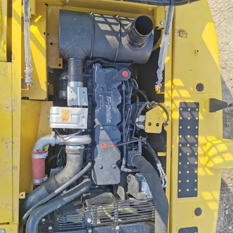 2022 Used Komatsu PC200-8MO Excavator with 20 Ton Operating Weight and 1 M³ Bucket Capacity