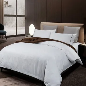 Customized Design Geometric Jacquard 100% Cotton Comfortable Bedroom Sheets White Hotel Bedding Set