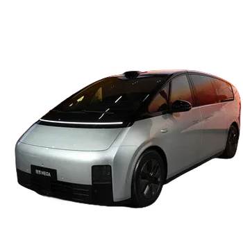 China Car 2024 New Lixiang Cars Li Mega Large 5 Doors 7 Seats Mpv Pure