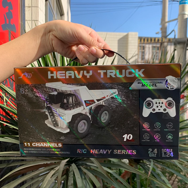 ホビーラジコン Truck  Heavy  Truck  Heavy 2.4GHz RC Dump Truck with Light & Music - Construction