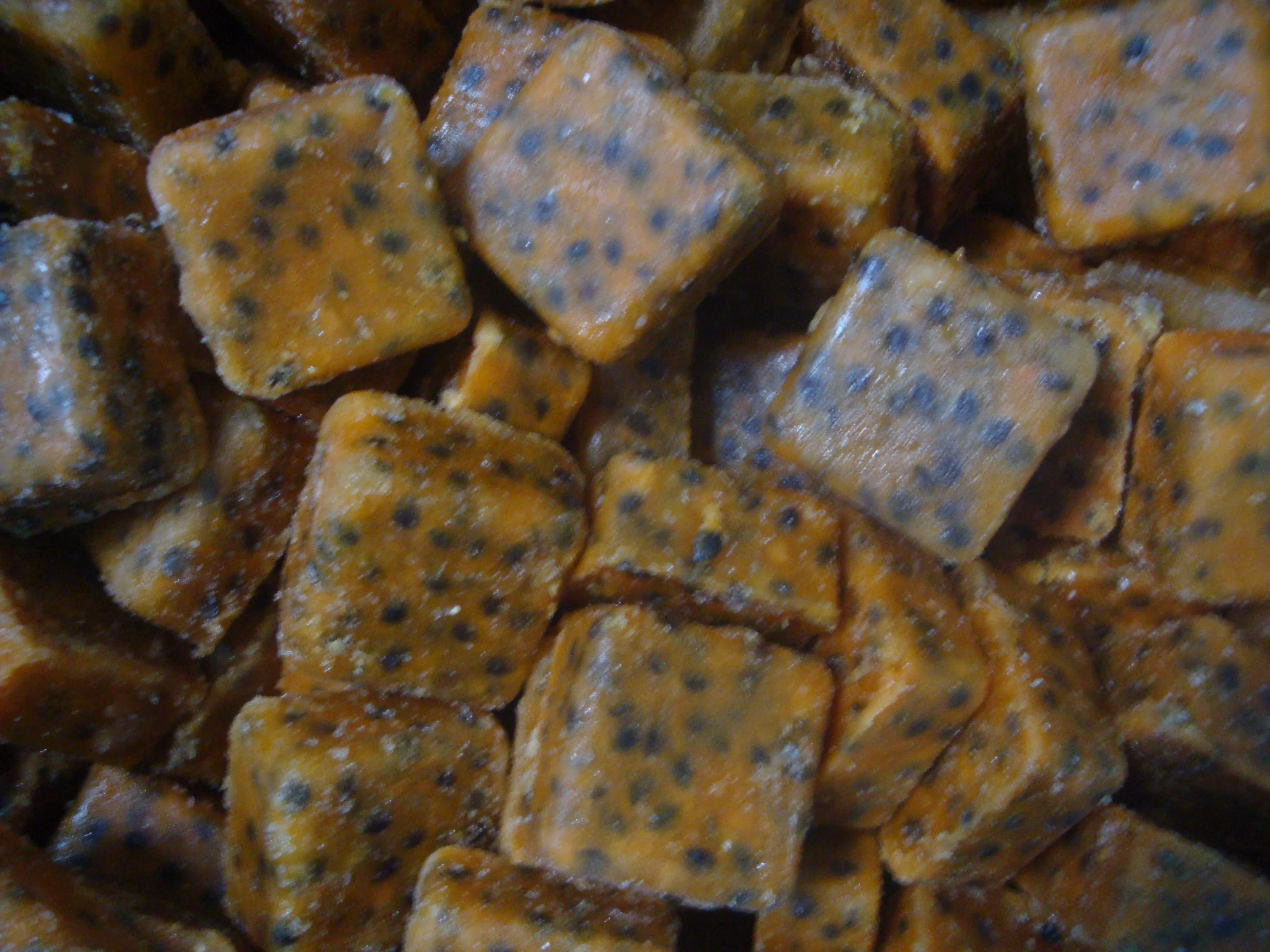 Маракуйя кубиками. Ананас сегмент замороженный. Мякоть маракуйя заморозка. Маракуйя кубиками. Маракуйя кубики джесс.