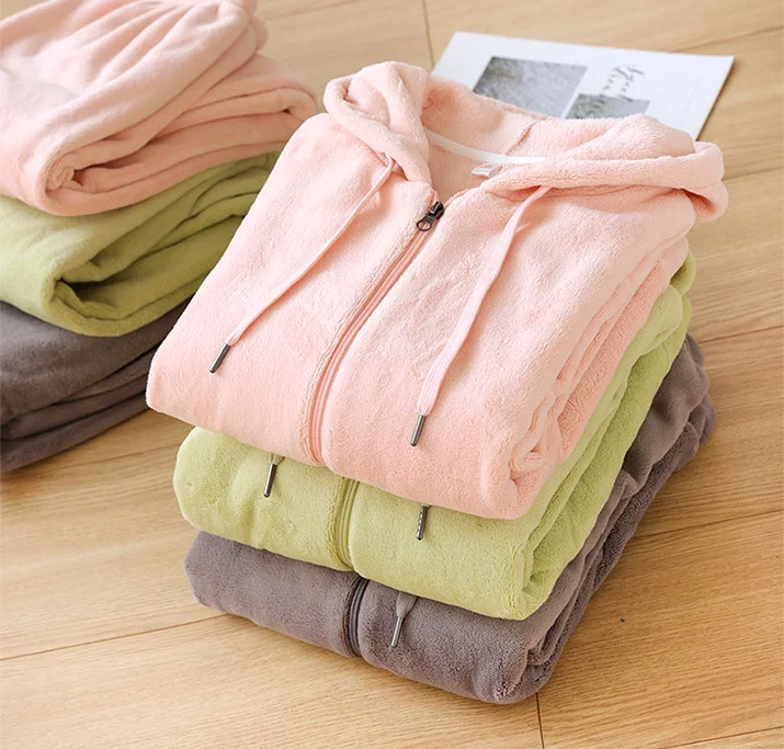 Winter Zip-Up Hoodie and Pants Set Warm Fleece Flannel Pyjamas for Men and Women Sleepwear for Couples