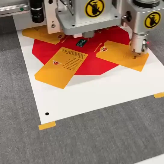 Realtop Automatic Cnc Cardboard Cutting Table Paper Sticker Printing Cutting Machine Carton Box 