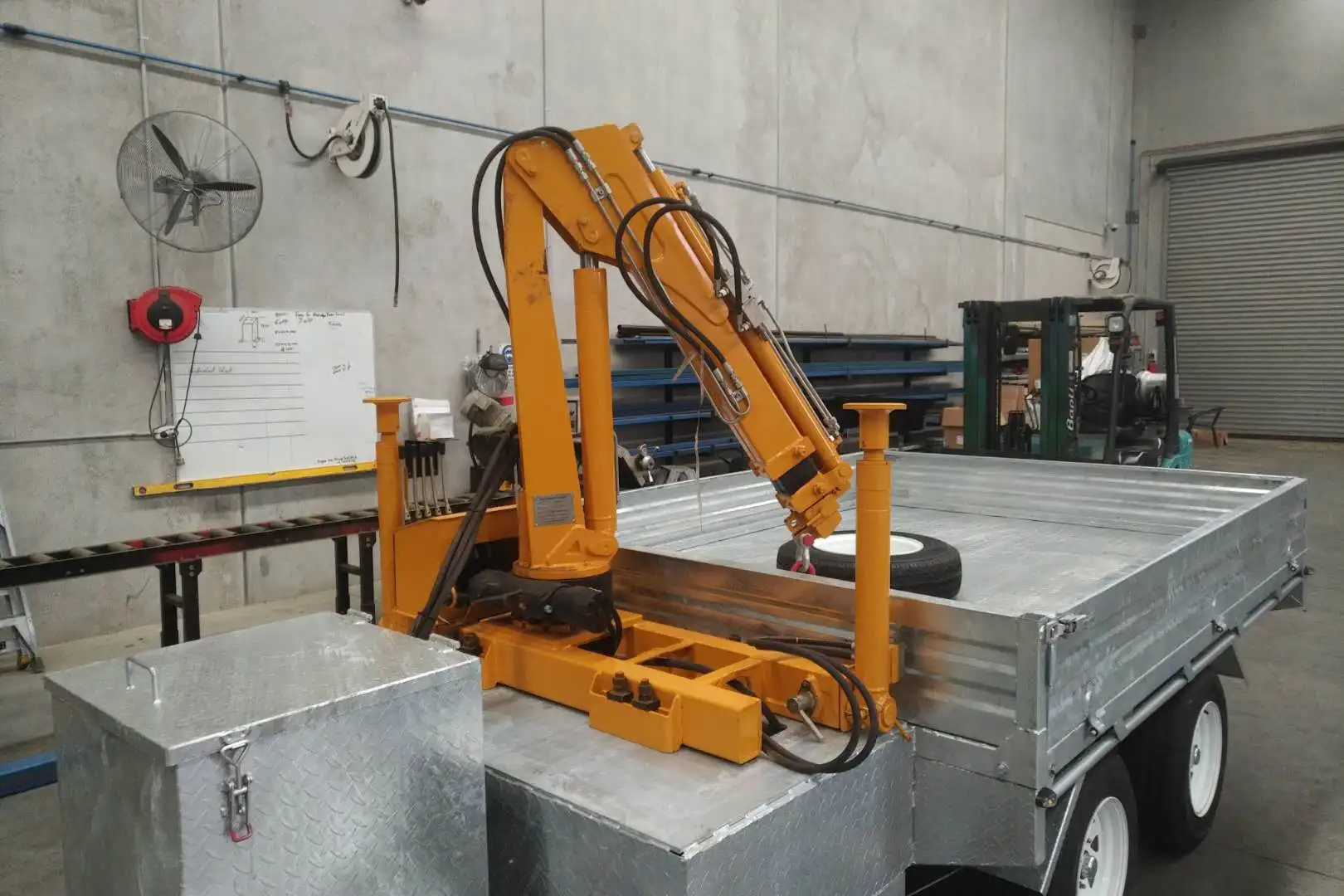 Грузовой прицеп грузовик кран радиоуправляемые грузовики Лодочный Прицеп