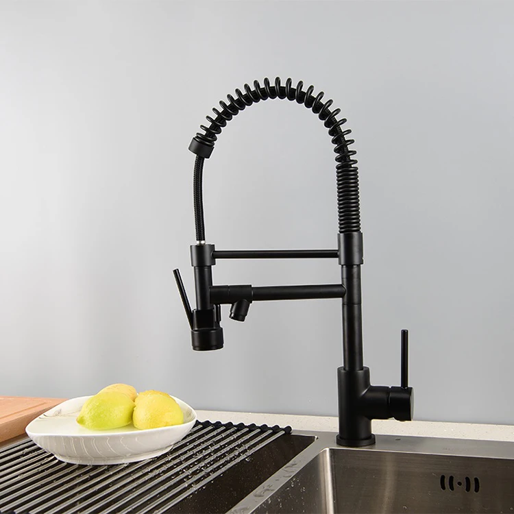Mezclador de grifo de cocina con resorte semi profesional extraíble de latón negro con caño flexible