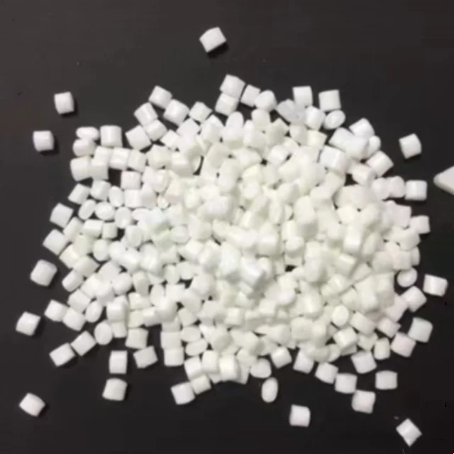 Гранулы из натурального полиэтилена глянцевые полупрозрачные для упаковки спортивного оборудования высокая прочность