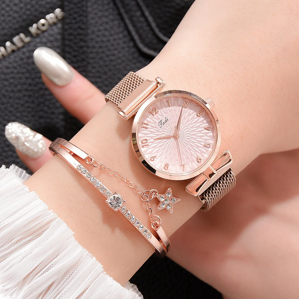 Elegant Luxury Women's Watch Set with Magnetic Mesh Band