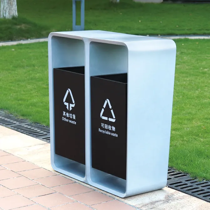 Outdoor Plastic trash bin street large garbage can