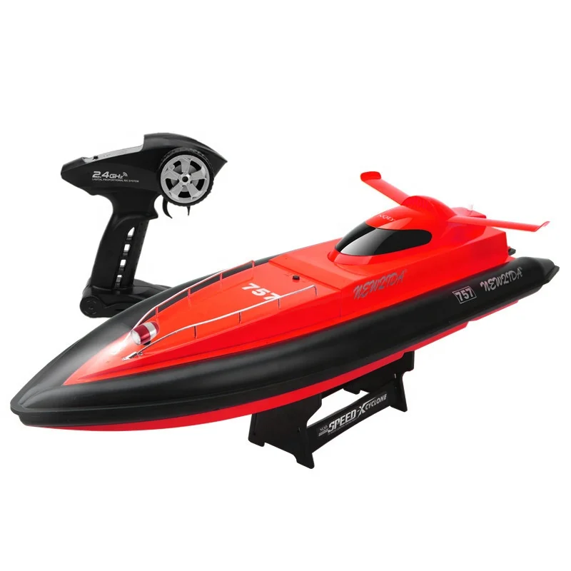 High-speed RC Boat - Ultimate Racing Fun for Adults & Kids