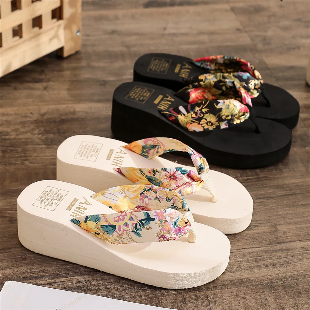 Summer Women's Flip-flops Bohemian Satin Fabric Strap Casual Wedge Heels  Outside Wear Beach Casual Slippers