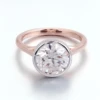 Anillo de oro macizo de 14 quilates con diamante de laboratorio