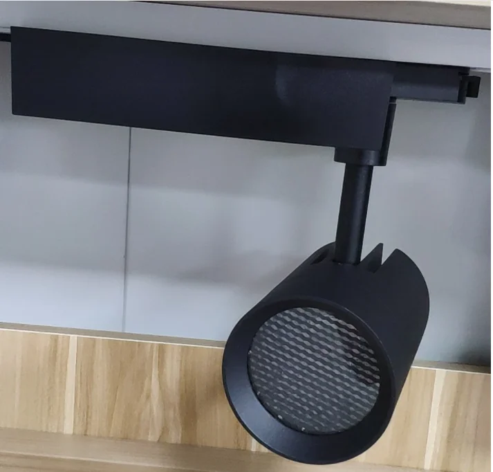 LED track light 30W COB track light high-power spotlight high-end track spotlight