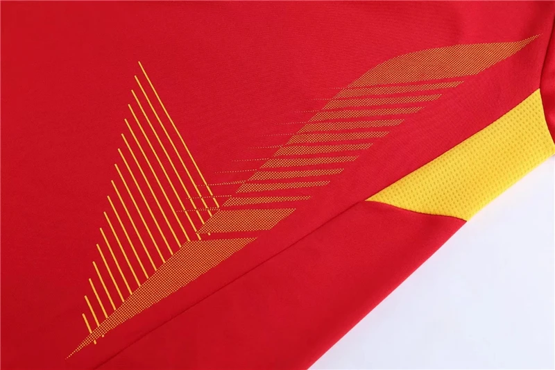 Men's Custom Soccer Football Tracksuit Breathable Active Wear for School Training Wholesale Blank Sets