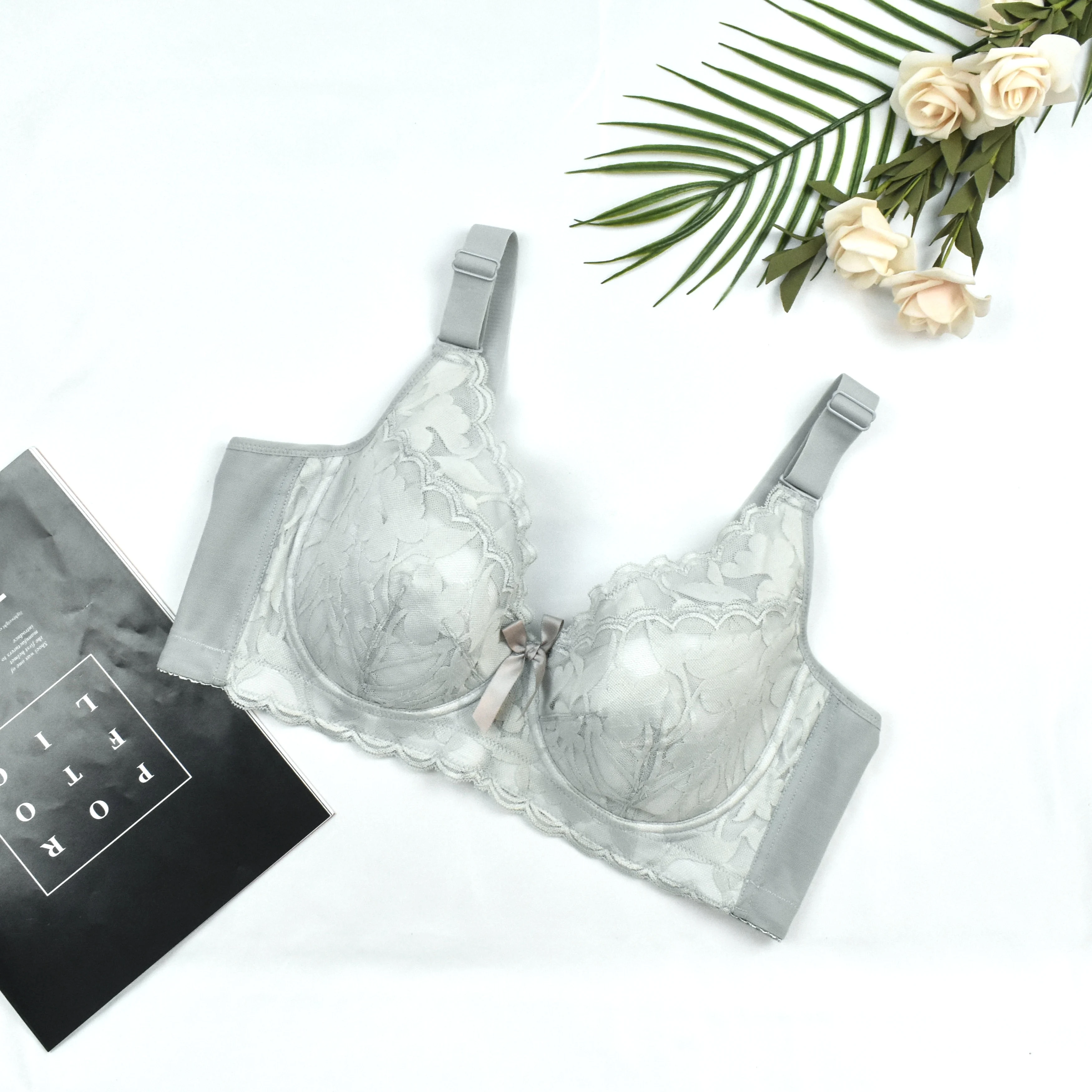 Instock Items Wireless Solid Seamless Floral Print Lace Bralette Wire