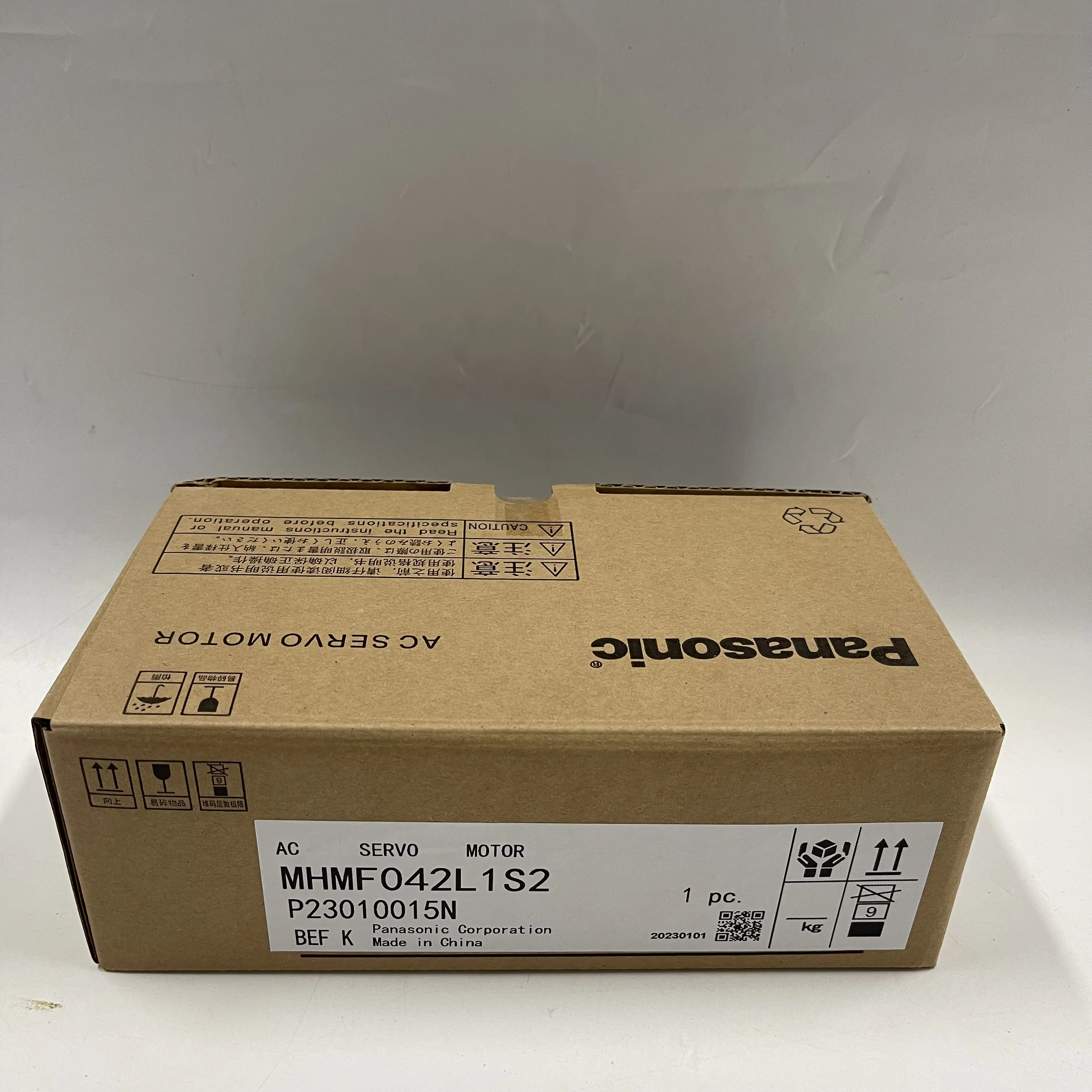 Panasonic AC Servo Motor MHMF042L1S2 Panasonic AC Servo Motor MHMF042L1S2