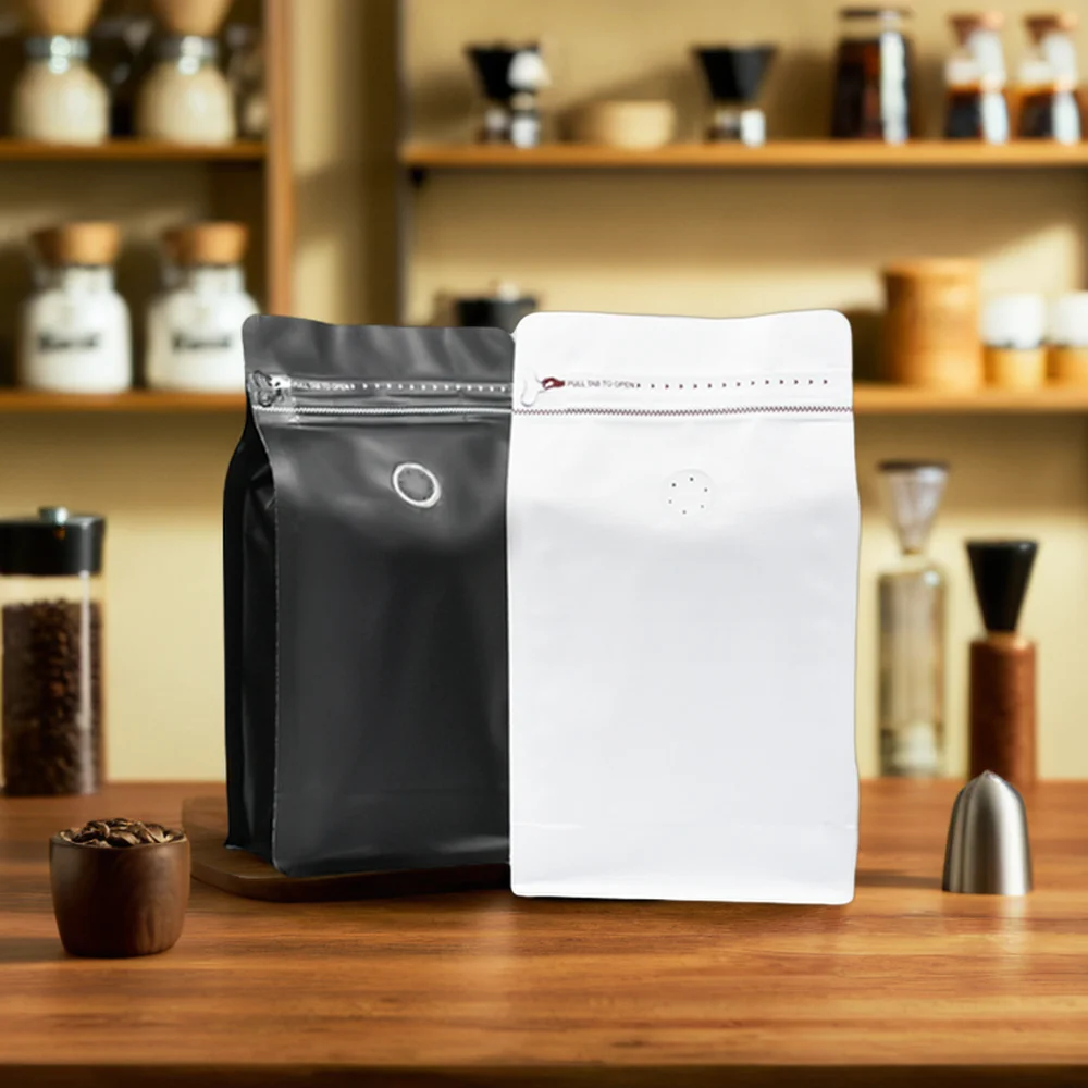 Eco-friendly Coffee Packaging - Customizable Solutions